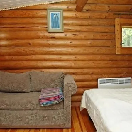 Seitsemisen Kansallispuisto Aurejaervi