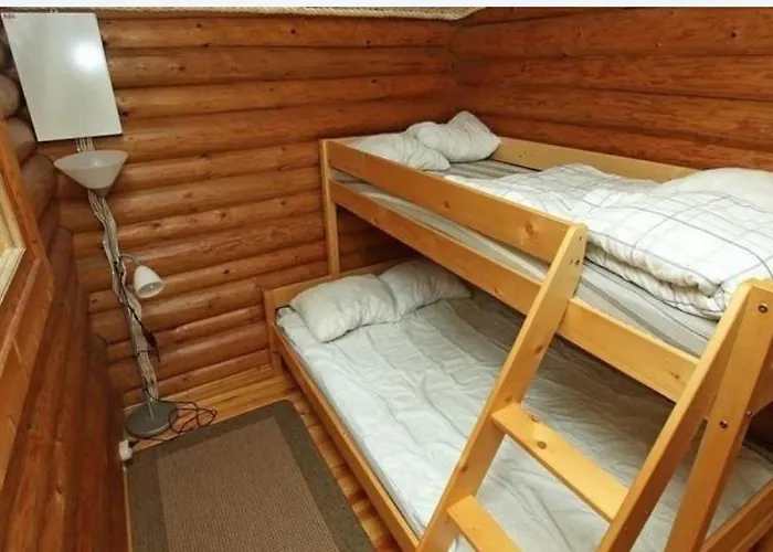 Seitsemisen Kansallispuisto Aurejaervi *